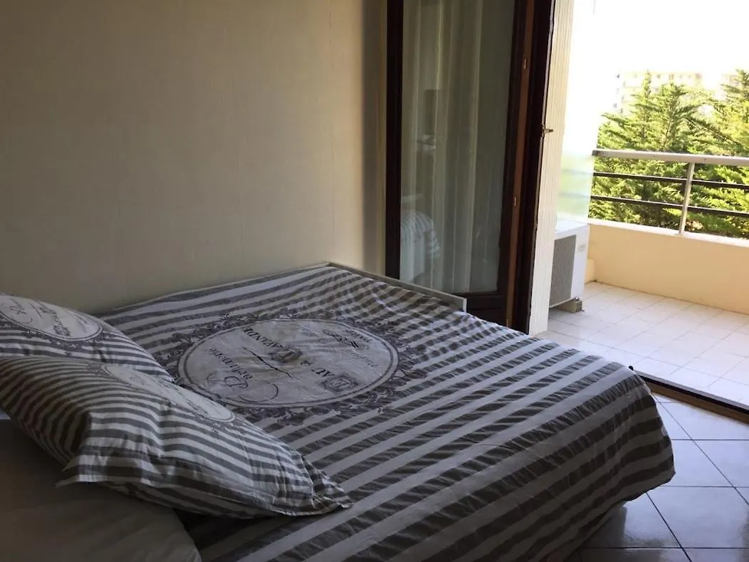 Fréjus plage T2, piscine, parking, plages à 200m Appartement