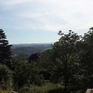 https://gite-au-calme-avec-point-de-vue-proche-turenne.midi-pyreneeshotels.com